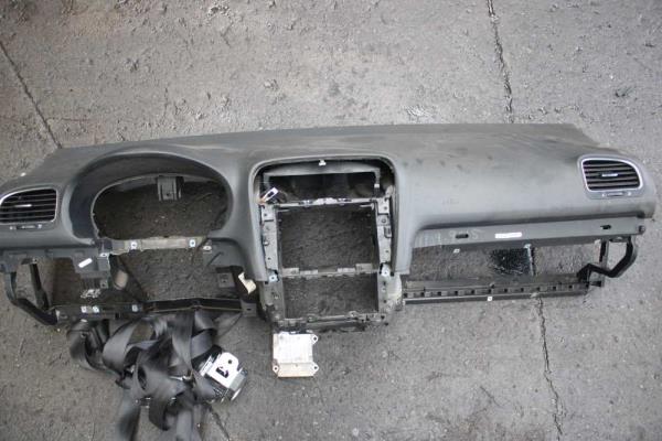 AIRBAG VW GOLF 6 2008-2015 ( TABLEAU DE BORD + CEINTURES AVANT + BOITIER AIRBAG) - Vue 1